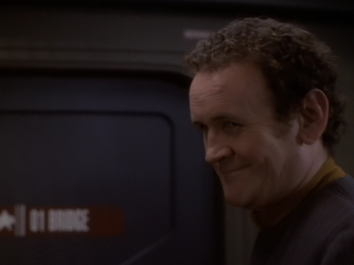 extant_StarTrek_DS9_6x05-FavorTheBold_03096.jpg