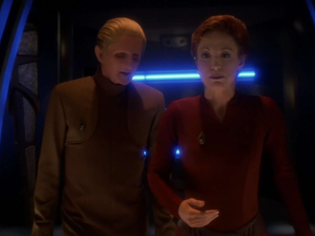 extant_StarTrek_DS9_6x05-FavorTheBold_03576.jpg