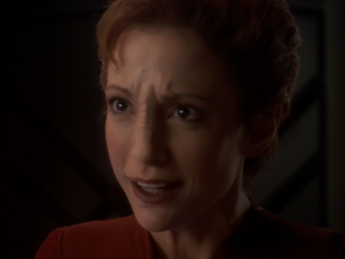 extant_StarTrek_DS9_6x05-FavorTheBold_03591.jpg