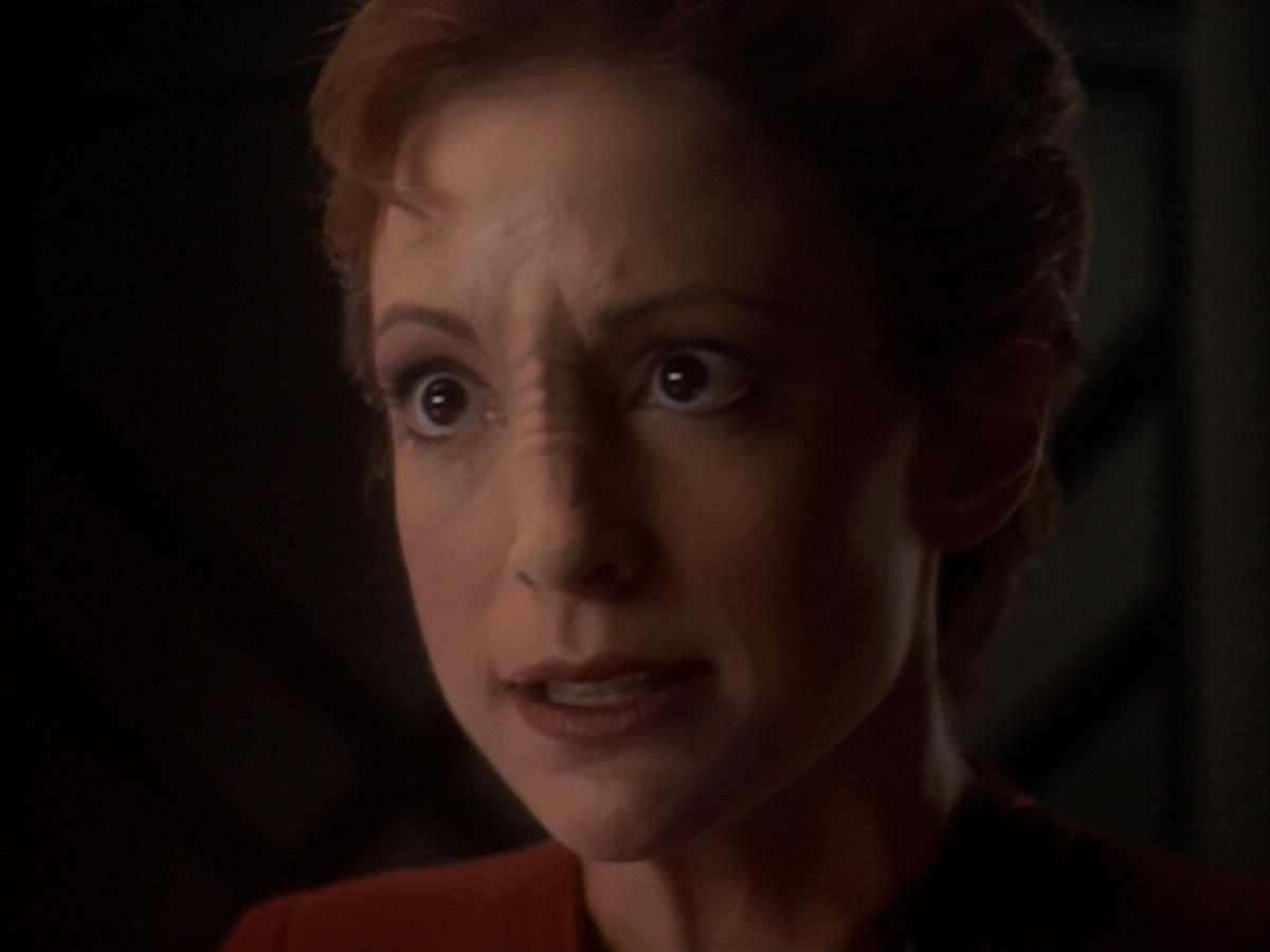 extant_StarTrek_DS9_6x05-FavorTheBold_03601.jpg