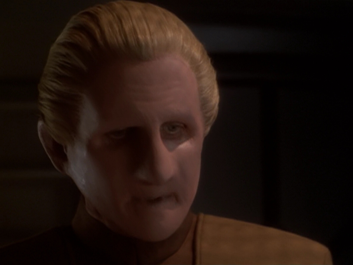 extant_StarTrek_DS9_6x05-FavorTheBold_03604.jpg