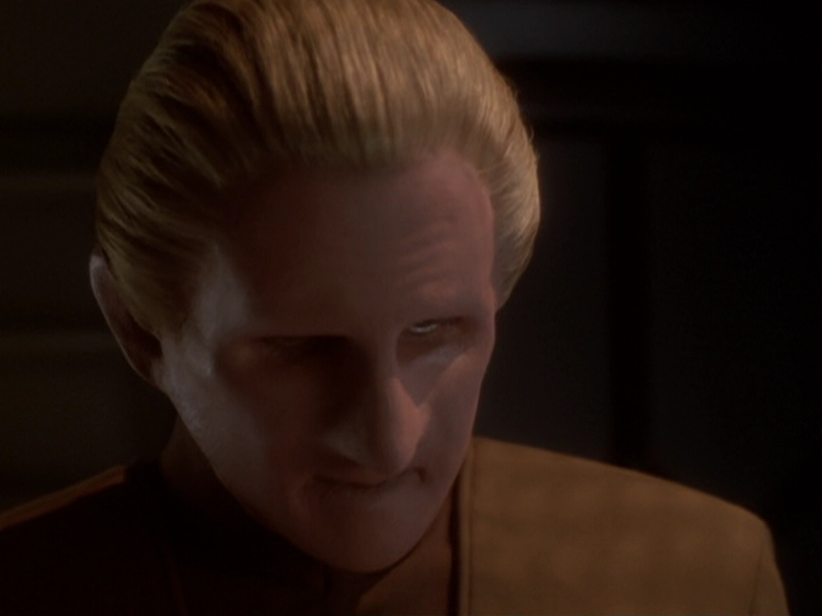 extant_StarTrek_DS9_6x05-FavorTheBold_03605.jpg