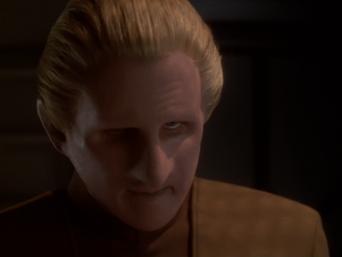 extant_StarTrek_DS9_6x05-FavorTheBold_03607.jpg