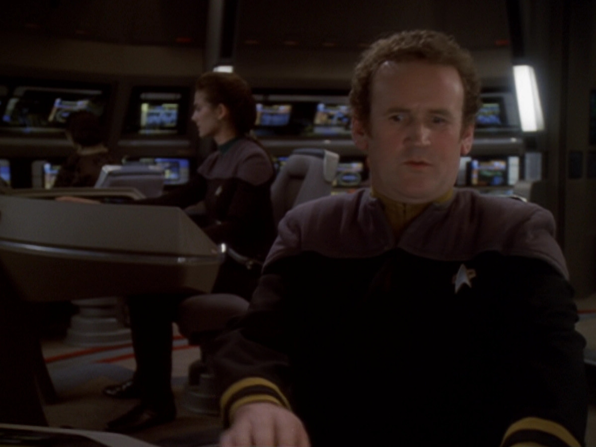 extant_StarTrek_DS9_6x05-FavorTheBold_03638.jpg