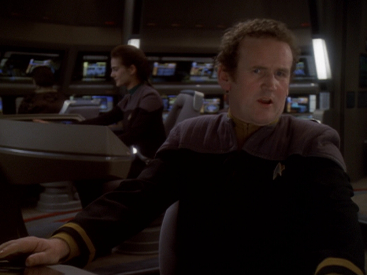 extant_StarTrek_DS9_6x05-FavorTheBold_03663.jpg