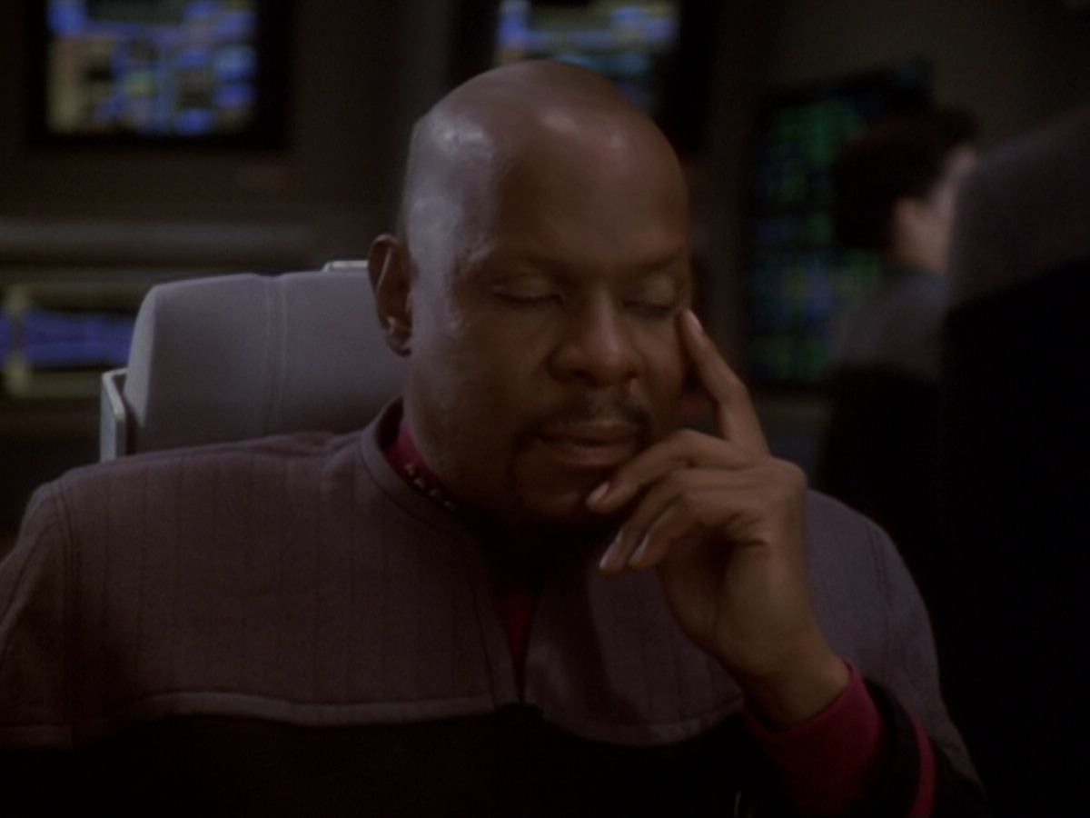 extant_StarTrek_DS9_6x05-FavorTheBold_03665.jpg