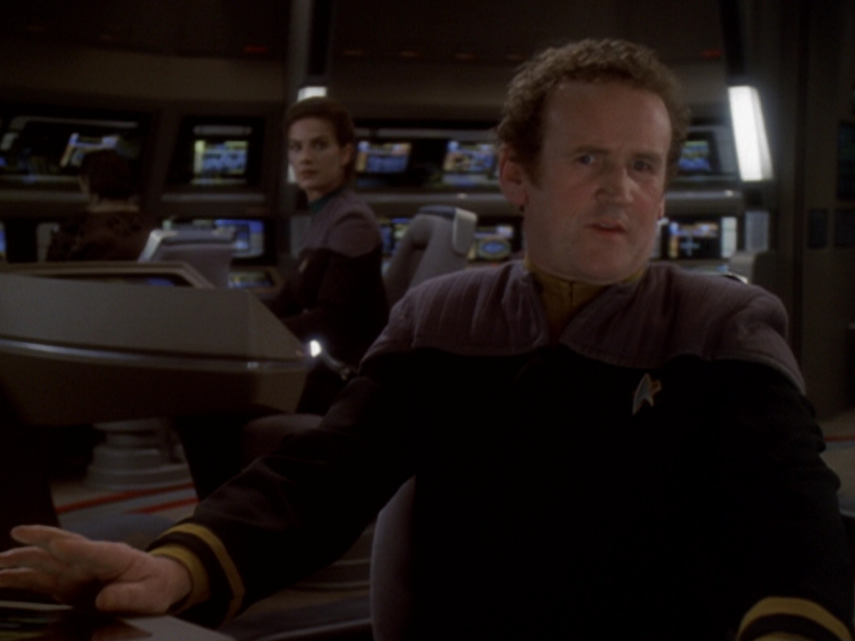 extant_StarTrek_DS9_6x05-FavorTheBold_03674.jpg