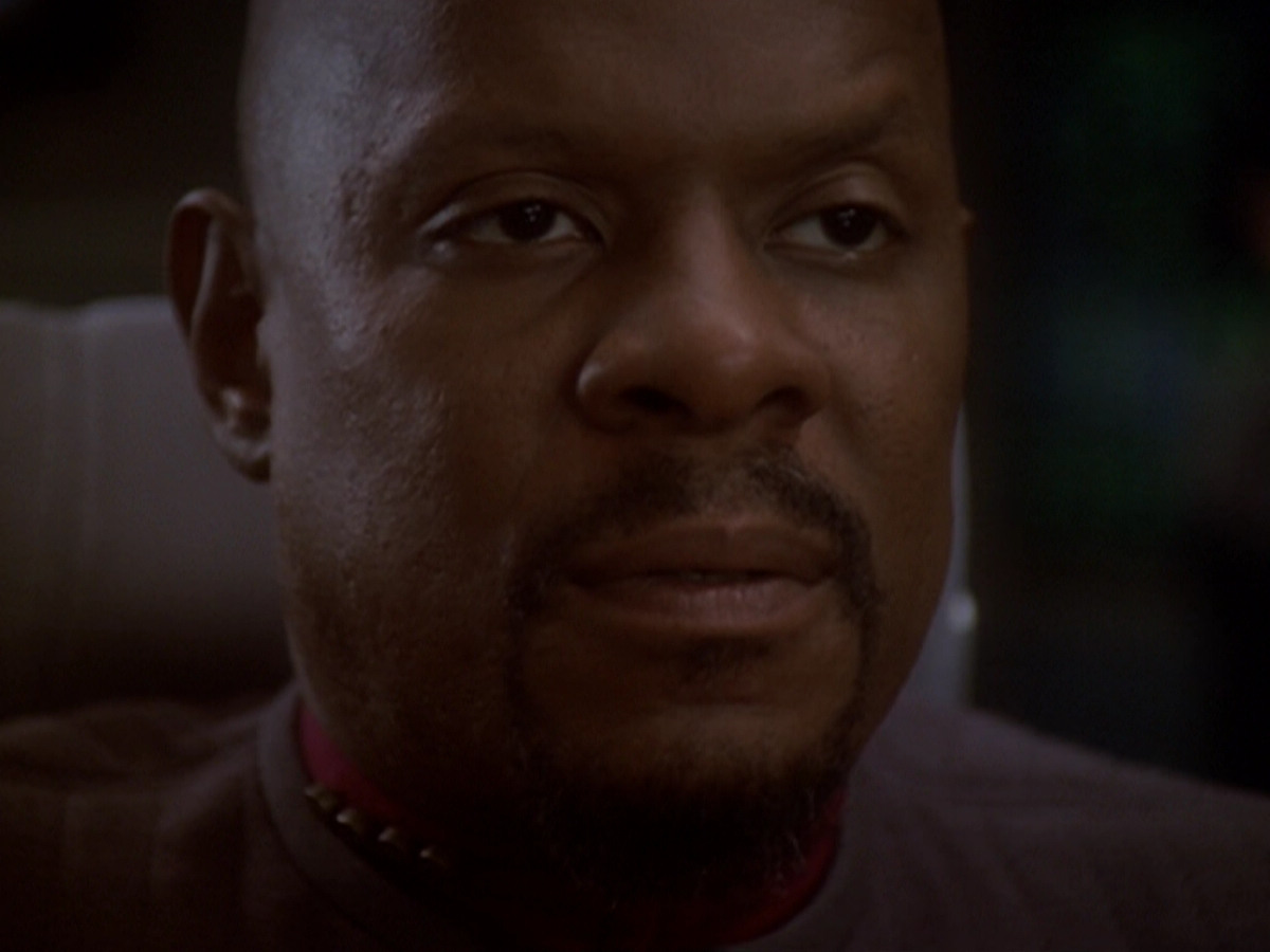 extant_StarTrek_DS9_6x05-FavorTheBold_03701.jpg