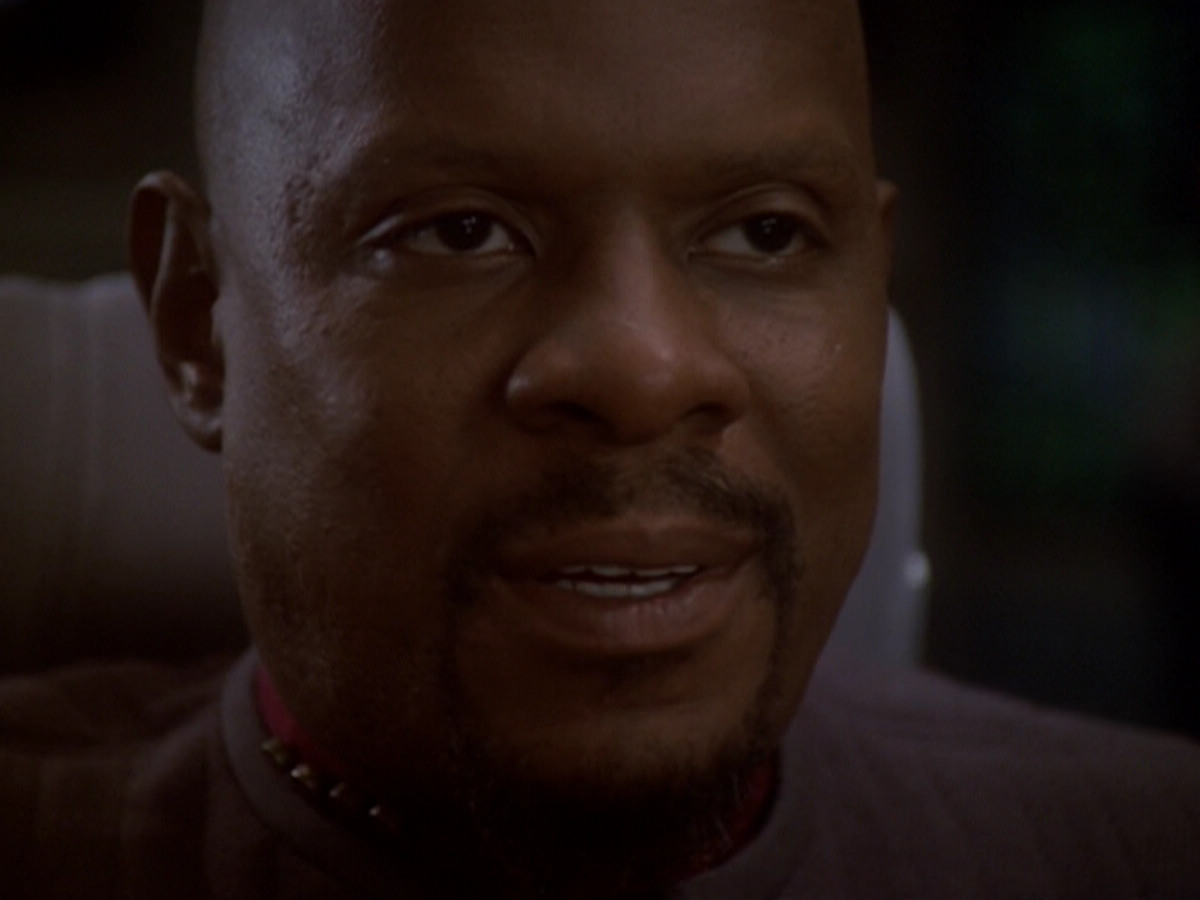 extant_StarTrek_DS9_6x05-FavorTheBold_03711.jpg