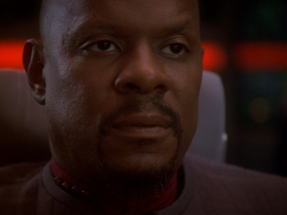 extant_StarTrek_DS9_6x05-FavorTheBold_03743.jpg