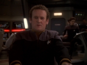 extant_StarTrek_DS9_6x05-FavorTheBold_00022.jpg