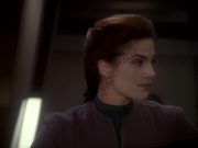 extant_StarTrek_DS9_6x05-FavorTheBold_00136.jpg