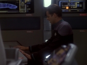 extant_StarTrek_DS9_6x05-FavorTheBold_00157.jpg