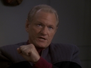 extant_StarTrek_DS9_6x05-FavorTheBold_00599.jpg