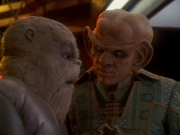 extant_StarTrek_DS9_6x05-FavorTheBold_00674.jpg