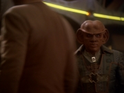 extant_StarTrek_DS9_6x05-FavorTheBold_00727.jpg