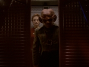 extant_StarTrek_DS9_6x05-FavorTheBold_00734.jpg