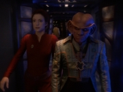 extant_StarTrek_DS9_6x05-FavorTheBold_00752.jpg