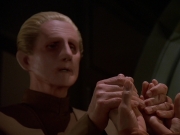 Filename=extant_StarTrek_DS9_6x05-FavorTheBold_01077.jpg
Filesize=140KiB
Dimensions=1200x900
Date added=Jan 07, 2020 extant_StarTrek_DS9_6x05-FavorTheBold_01077.jpg