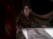 extant_StarTrek_DS9_6x05-FavorTheBold_01158.jpg