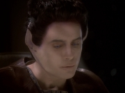 extant_StarTrek_DS9_6x05-FavorTheBold_01191.jpg