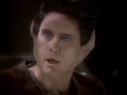 extant_StarTrek_DS9_6x05-FavorTheBold_01200.jpg
