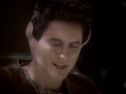 Filename=extant_StarTrek_DS9_6x05-FavorTheBold_01225.jpg
Filesize=104KiB
Dimensions=1200x900
Date added=Jan 07, 2020 extant_StarTrek_DS9_6x05-FavorTheBold_01225.jpg