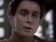 extant_StarTrek_DS9_6x05-FavorTheBold_01333.jpg