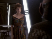 extant_StarTrek_DS9_6x05-FavorTheBold_01365.jpg