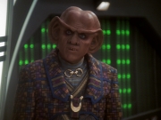 extant_StarTrek_DS9_6x05-FavorTheBold_01396.jpg