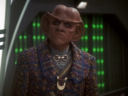 extant_StarTrek_DS9_6x05-FavorTheBold_01397.jpg