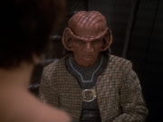 extant_StarTrek_DS9_6x05-FavorTheBold_01407.jpg