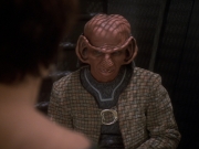 extant_StarTrek_DS9_6x05-FavorTheBold_01409.jpg