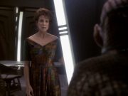 extant_StarTrek_DS9_6x05-FavorTheBold_01413.jpg