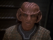 extant_StarTrek_DS9_6x05-FavorTheBold_01418.jpg