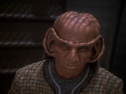 extant_StarTrek_DS9_6x05-FavorTheBold_01419.jpg