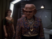 extant_StarTrek_DS9_6x05-FavorTheBold_01447.jpg