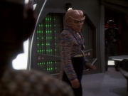 Filename=extant_StarTrek_DS9_6x05-FavorTheBold_01450.jpg
Filesize=153KiB
Dimensions=1200x900
Date added=Jan 07, 2020 extant_StarTrek_DS9_6x05-FavorTheBold_01450.jpg