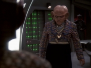 extant_StarTrek_DS9_6x05-FavorTheBold_01453.jpg