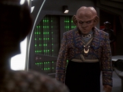 extant_StarTrek_DS9_6x05-FavorTheBold_01454.jpg