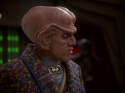 extant_StarTrek_DS9_6x05-FavorTheBold_01474.jpg