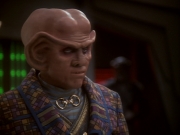 extant_StarTrek_DS9_6x05-FavorTheBold_01476.jpg