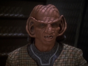 extant_StarTrek_DS9_6x05-FavorTheBold_01481.jpg