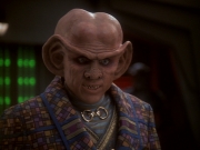 extant_StarTrek_DS9_6x05-FavorTheBold_01483.jpg