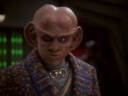 extant_StarTrek_DS9_6x05-FavorTheBold_01484.jpg