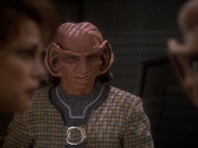 extant_StarTrek_DS9_6x05-FavorTheBold_01490.jpg