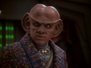 extant_StarTrek_DS9_6x05-FavorTheBold_01500.jpg
