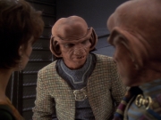extant_StarTrek_DS9_6x05-FavorTheBold_01504.jpg