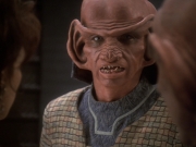 extant_StarTrek_DS9_6x05-FavorTheBold_01519.jpg