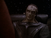 extant_StarTrek_DS9_6x05-FavorTheBold_01700.jpg